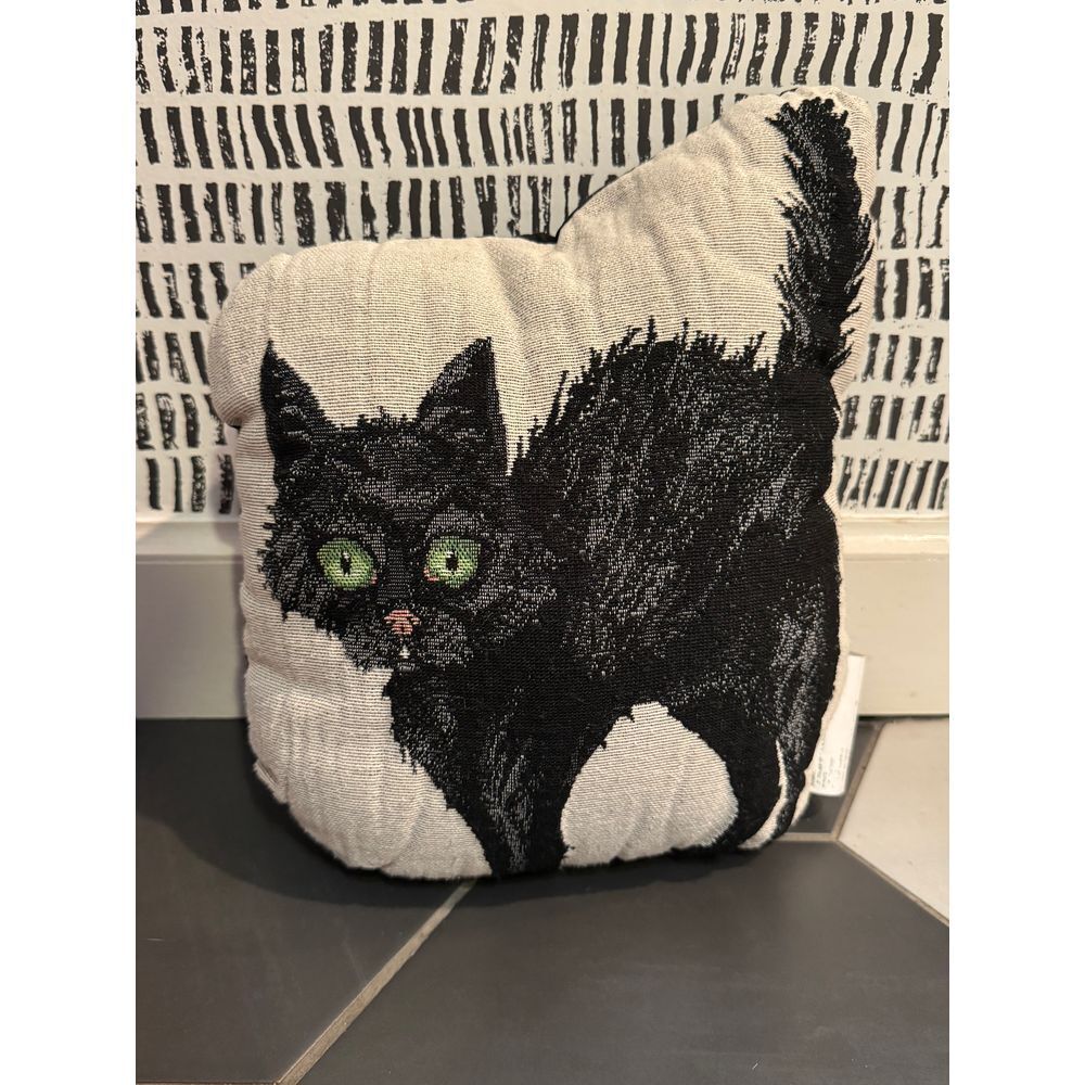 Scary angry black cat kitty green eyes Halloween tapestry accent pillow euc